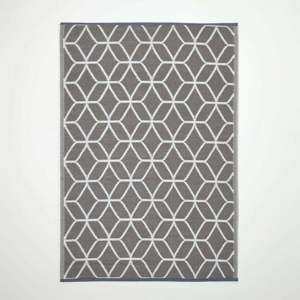 Geometric Pattern Reversible Outdoor Rug