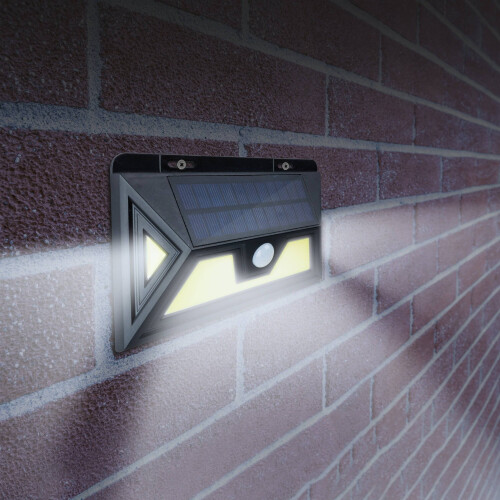 Motion Sensor Outdoor Security Solar Light - Spear & Jackson