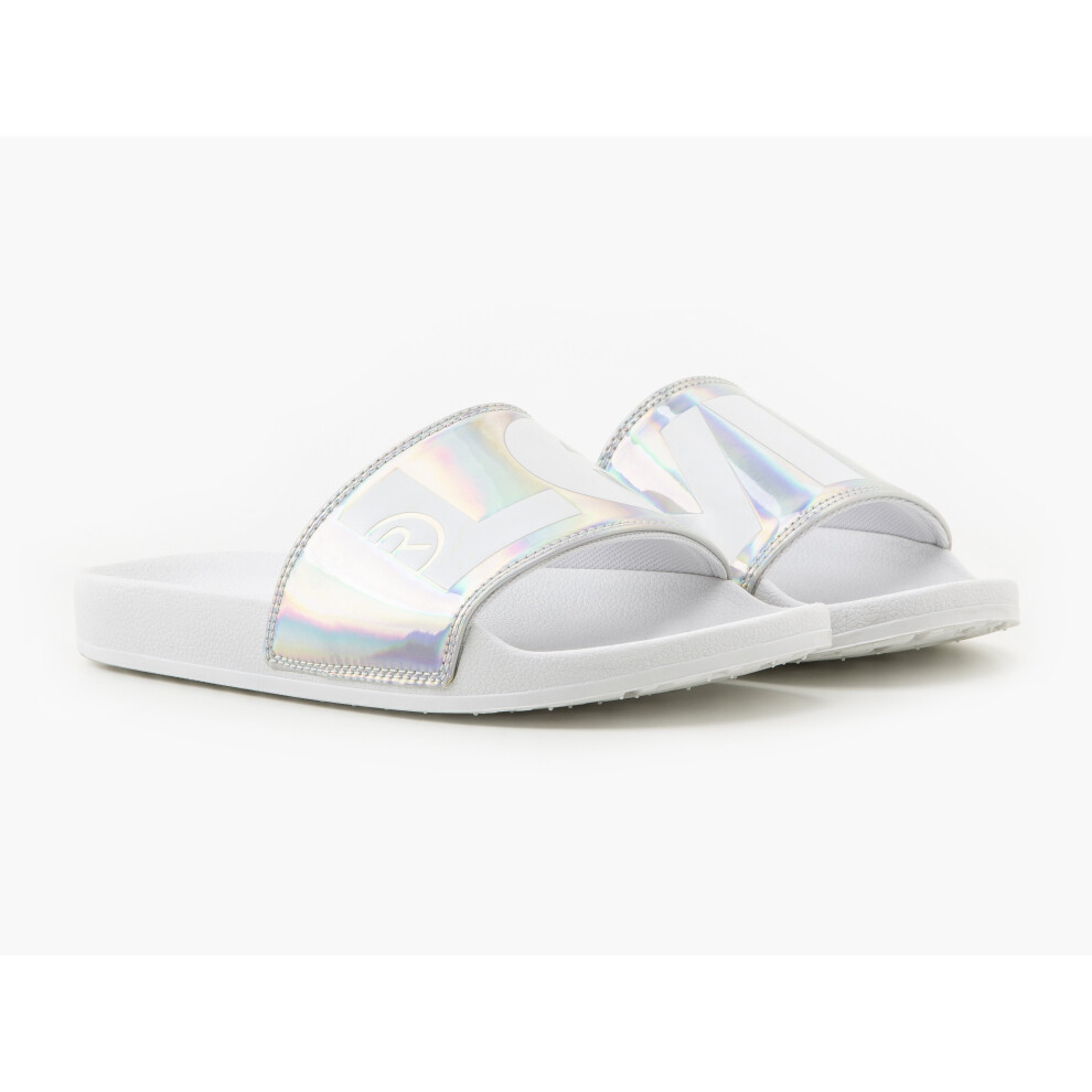 (7.5) Levis Womens Sliders ~ June L Silver