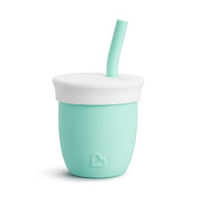 Munchkin Câest Silicone! Open Training Cup with Straw for Babies and Toddlers 6 Months+ Ideal Transition Sippy Cup, Free Flow Sippy Cup to