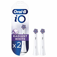 Oral-B iO Radiant White Electric Toothbrush Head, Angled Bristles Deeper Plaque Removal, With Polishing Petals For Teeth Whitening, Pack of