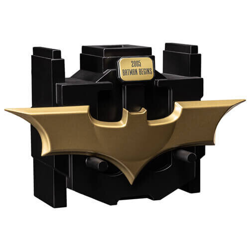 Batman Batman Begins Batarang Metal Replica 2