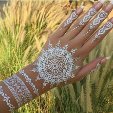 Waterproof Henna White Lace Mandala Flower Temporary Body Hands Tattoo Stickers