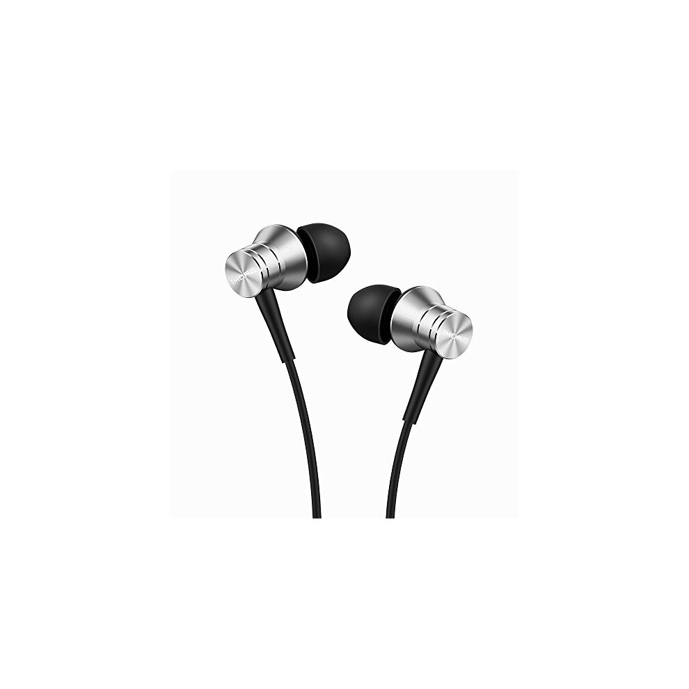 1More Piston Fit Wired Inear Earphones Fashion Durable Headphones With Microphone And Volume Control Pure Sound Noise Isolation Adapted For Most