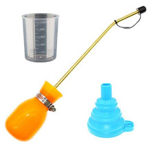 Pest Control Bulb Sprayer Handheld Pesticide Diatomaceous Earth Powder Duster With Long Copper Tube EasytoUse To Get Rid of Bugs Pests Orange