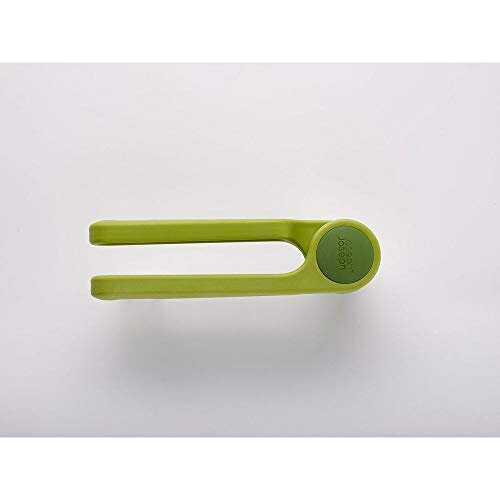 Joseph Joseph Helix Garlic Press Green 2