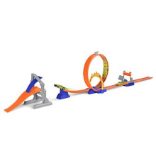 WH1216Z Set Stunt Jump Extreme 16pc Track Playset with Ring of Fire Landing Ramp and 1 Pullback Race Cars and Toys for Kids Age 3