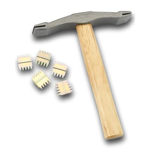 Footprint Scutch Hammer and Combs Set MasonryBricklaying Tools Double Ended 5 Combs Included Comfortable Hickory Handle Essential Builders Hand Tools for a
