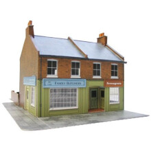 172 Redbrick Terrace Corner with Shops Low Relief Card Kit C7