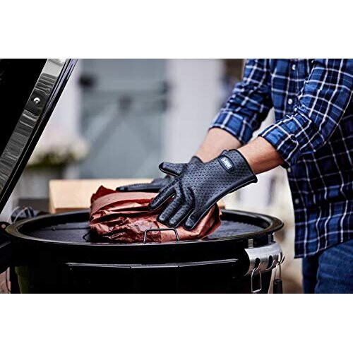 Weber Silicone Grilling Glove Black 2