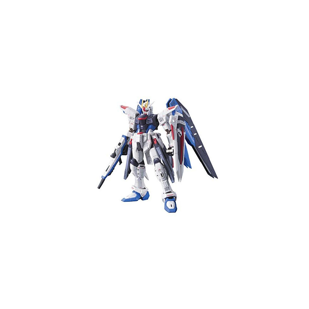 New Bandai Hobby Maquette Gundam 05 Freedom Gundam Gunpla Rg 1144 13Cm 4573102616142
