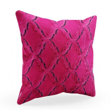 Plutus Brands PBSF2302-P-2020-DP 20 x 20 in. Diamond Animal Faux Fur Luxury Throw Pillow, Fuchsia Purple