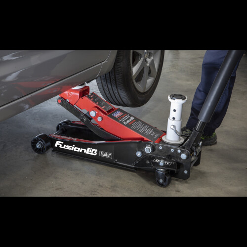 Sealey Trolley Jack 2/3 Tonne Low Profile/High Lift with Rocket Lift 1