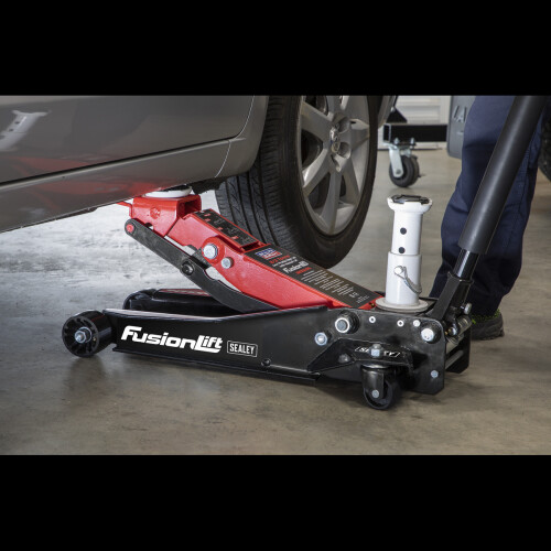 Sealey Trolley Jack 2/3 Tonne Low Profile/High Lift with Rocket Lift 2