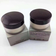 LM Face Powder Loose Setting Powder Face Soft Powder Texture Easy to Blend Professional Women Cosmetics setting powder