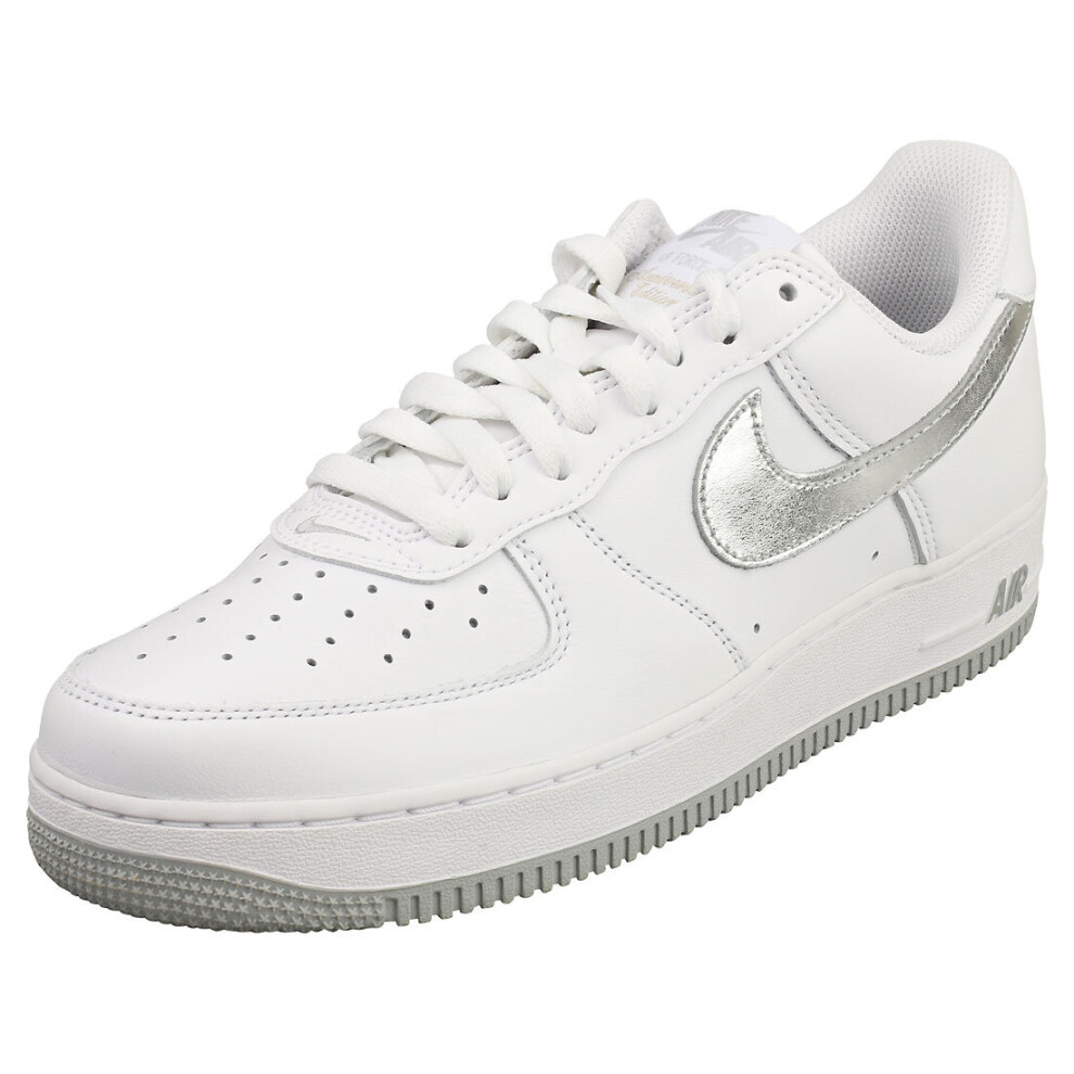 (8) Nike Air Force 1 Low Retro Mens Fashion Trainers in White Silver