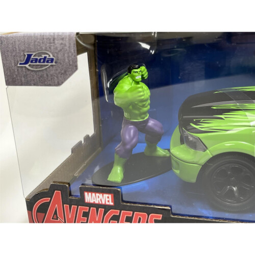 Jada Jada 99726 Marvel Avengers Hulk & 2014 Ram 1500 1:24 Scale Die-Cast - Doors & Bonnet Open, Includes Figure 1