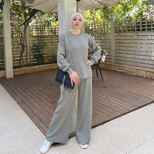 Style palazzo 2024 pants hijab