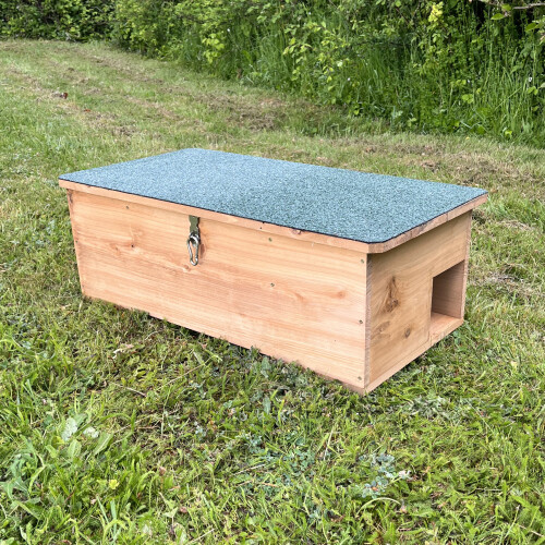Selections Wooden Hedgehog Feeding Station House 1