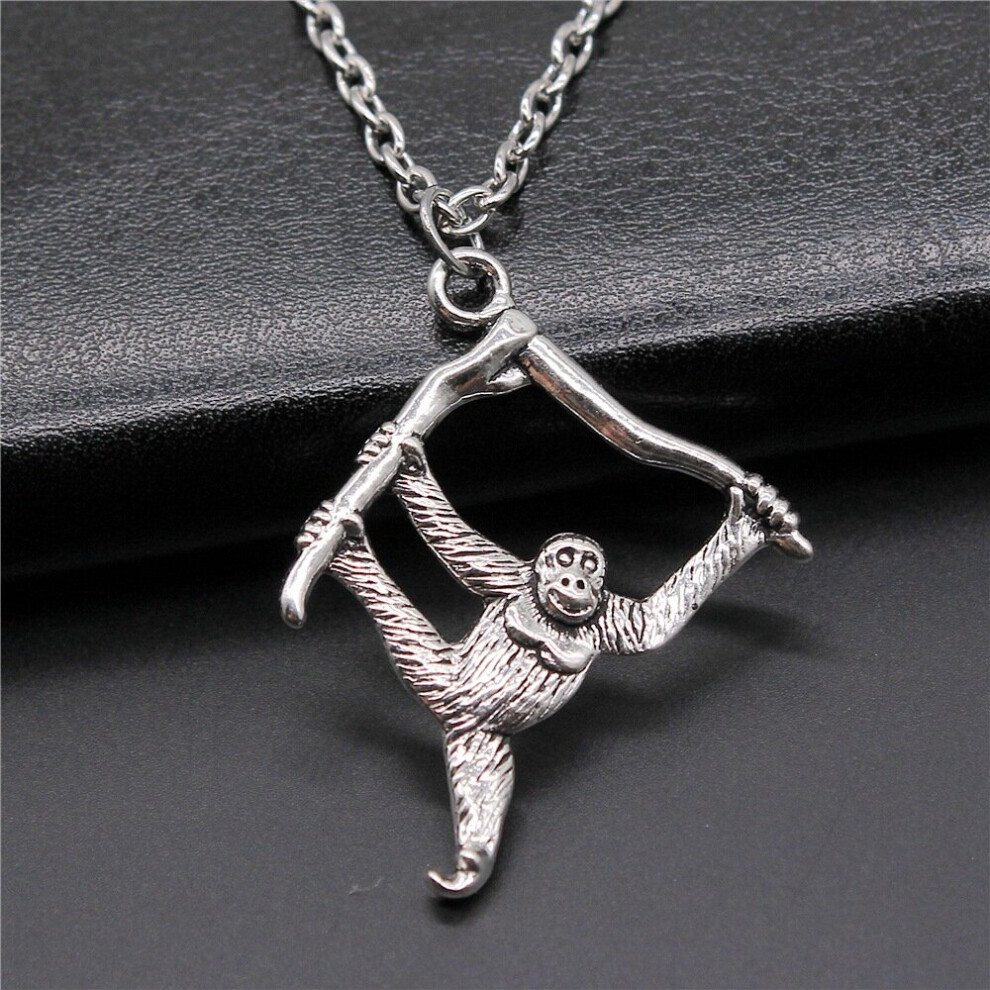(Light Yellow Gold Color, 70cm) Vintage Antique Silver 39x32mm Orangutan Monkey Pendant Necklace For Women Men Long Chain Jewelry Accessories
