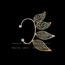 1 Pcs Elf Ear Cuff Maple Leaf Hollowed Zircon Leaf Cosplay Fairy Earring Clips for Women Girls Wedding Earcuff Jewelr