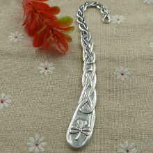 24 pieces tibetan silver fried dough twist bookmarks 113x24mm #1097