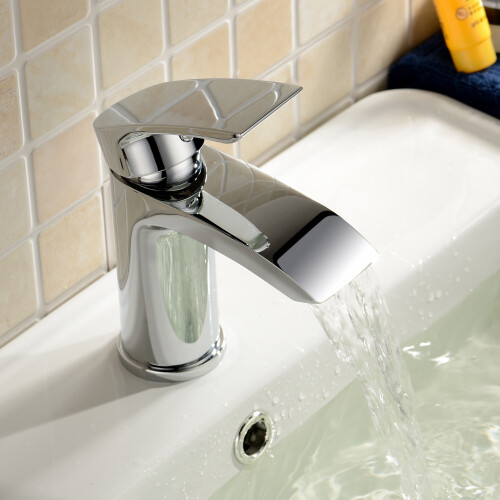 NES Home Vigan Waterfall Basin Mono & Bath Filler Mixer Tap Chrome 1