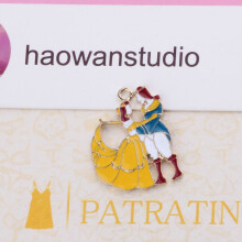 1pcs Diy Jewelry Accessories Alloy Dripping Oil Prince And Princess Cartoon Shape Magic Boy Pendant Charms