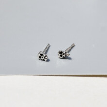 925 sterling silver earring Retro mini skull ear bone nail small bear stud earring wild boy girl ear jewel