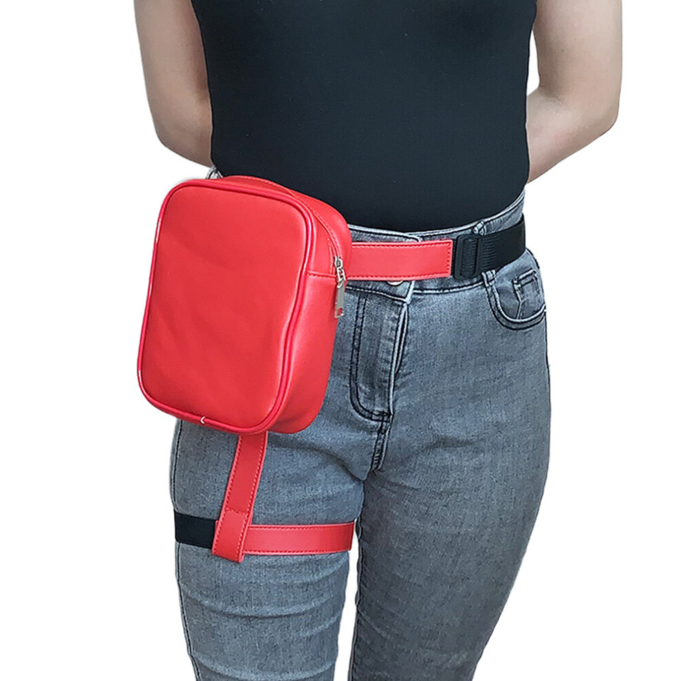 Side leg clearance fanny pack