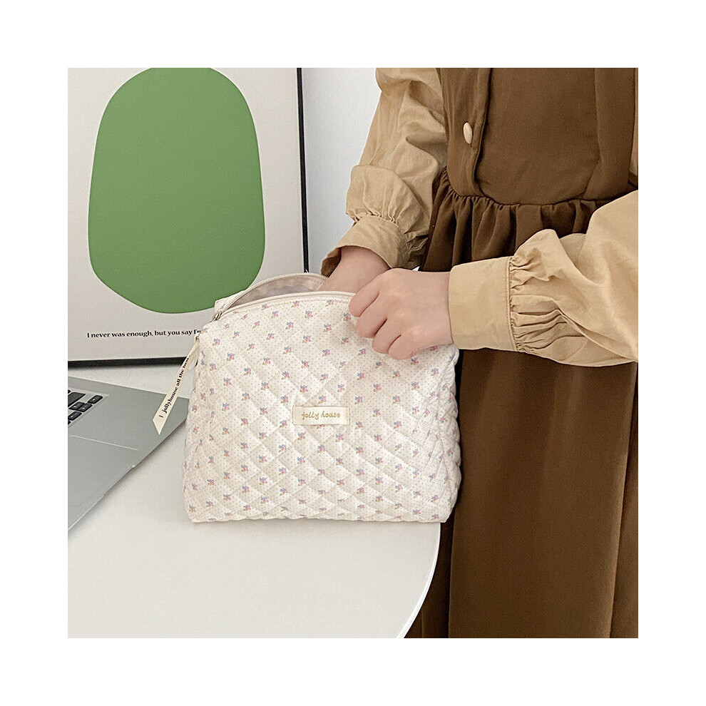 Ins Floral Quilted Cotton Diaper Bag Large Capacity Young Girl Cosmetic Bags Makeup Pouch With Zipper Brown