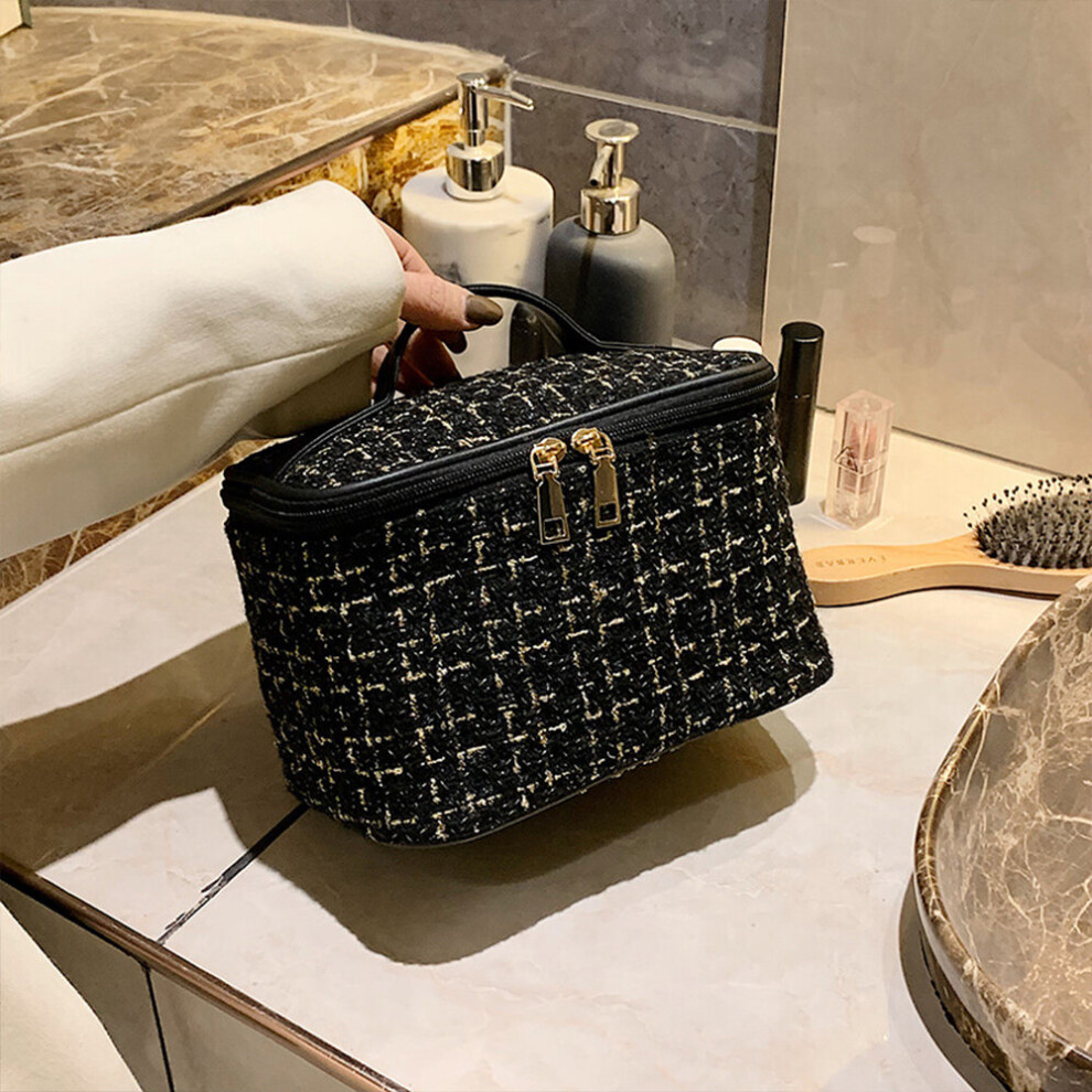 Knitting Cosmetic Bag Portable Cosmetic Bag Large Capacity Portable Cosmetic Bag Travel Wash Bag Cosmetic Storage Bag Hand Bag