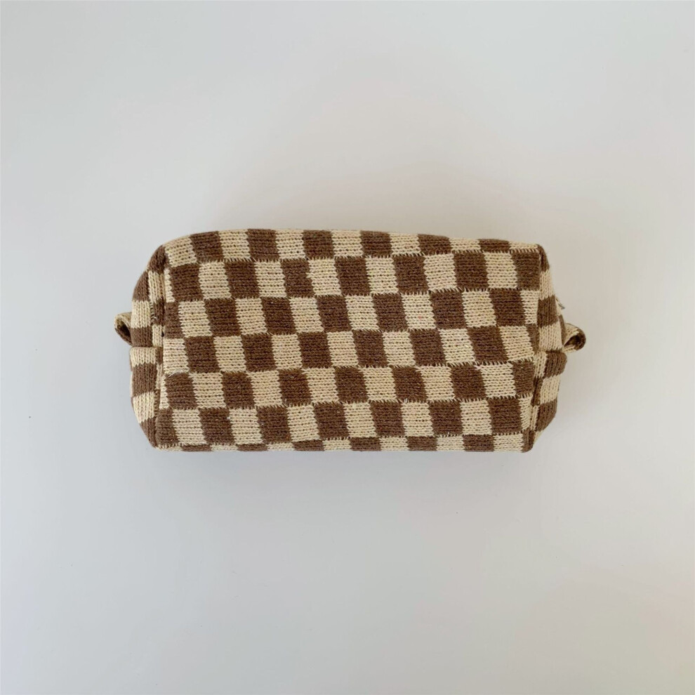 Wool Checkerboard Cosmetic Bag Large-capacity Knitted Storage Bag Autumn and Winter Plaid Knitted Storage Wash Bag Portable
