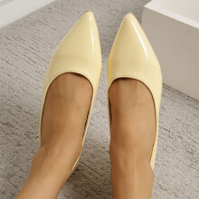 Flat Shoes Women Boat Shoes Spring All-match Pointed Toe Flat Heel Temperament Plus Size Women Work Shoes