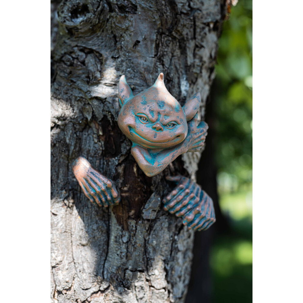 Elf Goblin Tree Peeker Garden Outdoor Tree Hugger Ogre Face Resin