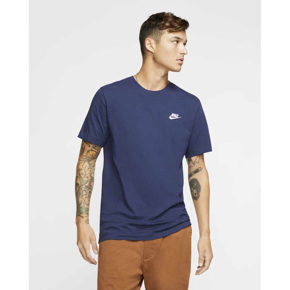 Nike (Large) Sportswear Club T-Shirt Navy