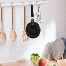 Non Stick Frying Pans Heart Shaped Skillet Mini Frying Pan Kitchen Nonstick Breakfast Wok Heart Shape Steak Egg Pan Cooking Tool