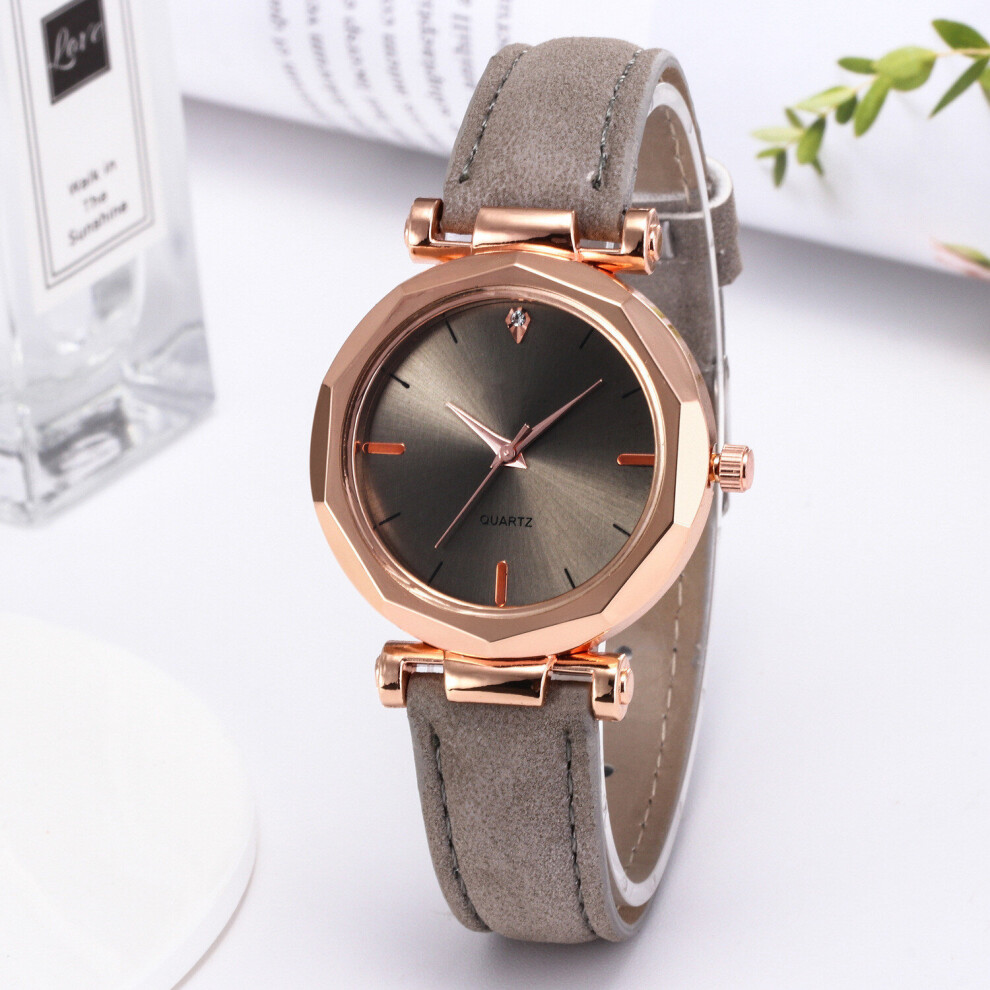 Hot Fast Women Leather Casual Watch Analog Quartz Crystal Wristwatch Quartz Wrist Watches Women Valentine Giift