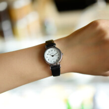 Girls Xiaoqing all-match watch female students version of the digital face casual retro watch