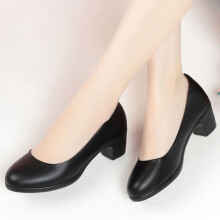 Leather Shoes Woman Soft Boat shoes for Women Flats shoes Big size 31-45 Ladies Loafers Non-Slip Sturdy Sole