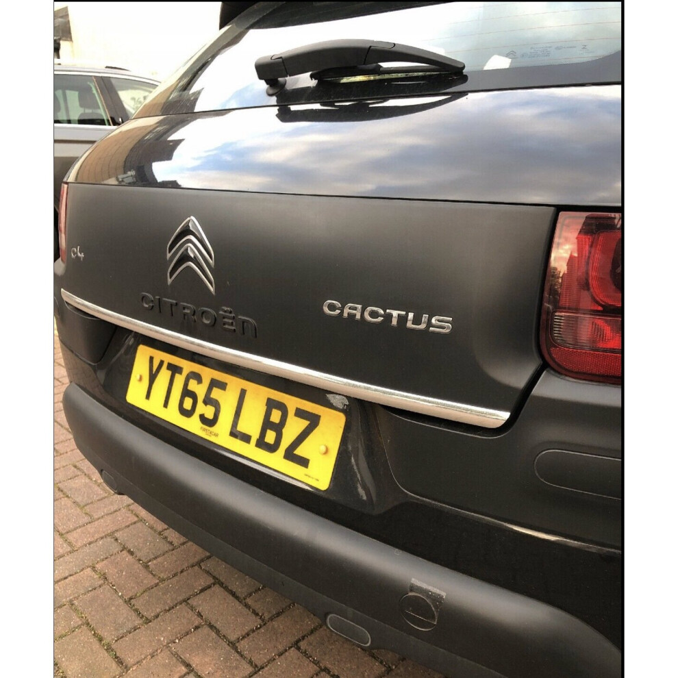 Citroen C4 Cactus - Chrome Trunk Trim - Tailgate Accent 4111743245910