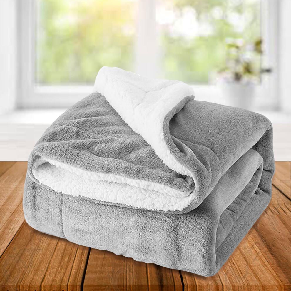 (Silver, King: 200 X 240 CM) Sherpa Fleece Blanket Bed Mink Sofa Throw 2 Layer Reversible Travel Blanket