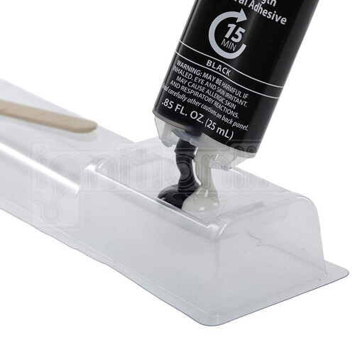 J-B Weld Kwik Weld Epoxy Syringe 2