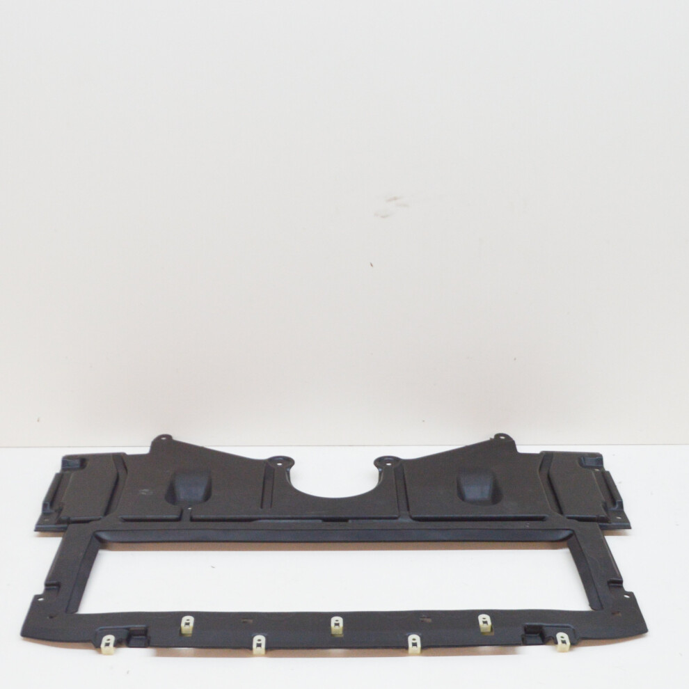 BMW M4 F82 Front Under Cover Shield 51758074612 8074612 NEW 