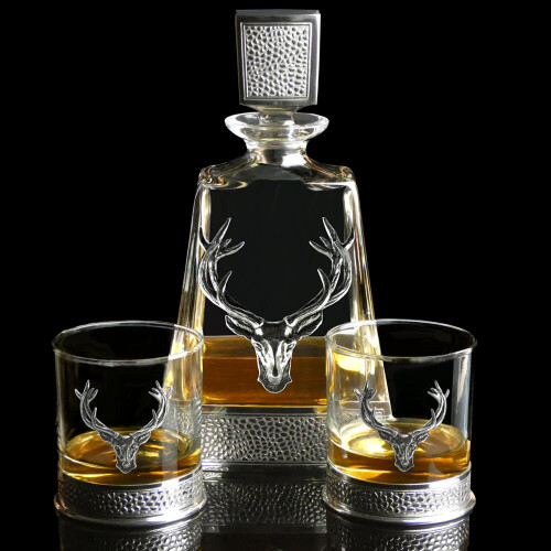 600ml REGAL STAG MEDIUM PEWTER DECANTER 2