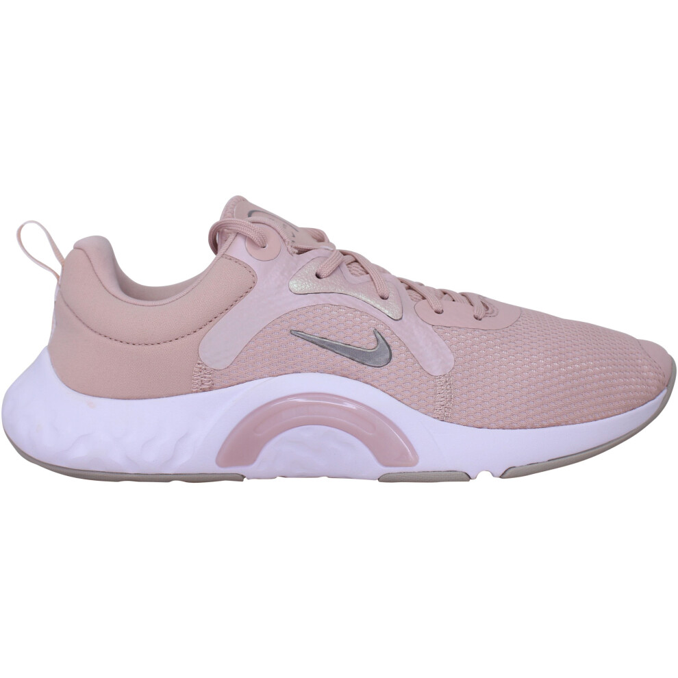 (4.5) Nike Renew In-Season TR 11 Pink Oxford/Metallic Pewter DA1349-600 Women's