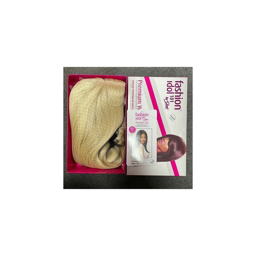 Sleek Unisex Multicoloured (613Light Blonde)Sleek Iman Synthetic Lace Parting Wig Gorgeous