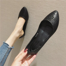Weave Flats Silver Pointed Toe Boat Shoes for Women Soft Sole Comfort Loafers