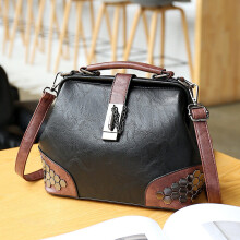 Women Handbag Leather Small Doctor Bag Women Shoulder Bag Female Crossbody Handbag Lock Chain Rivets Girls Vintage Women Bags
