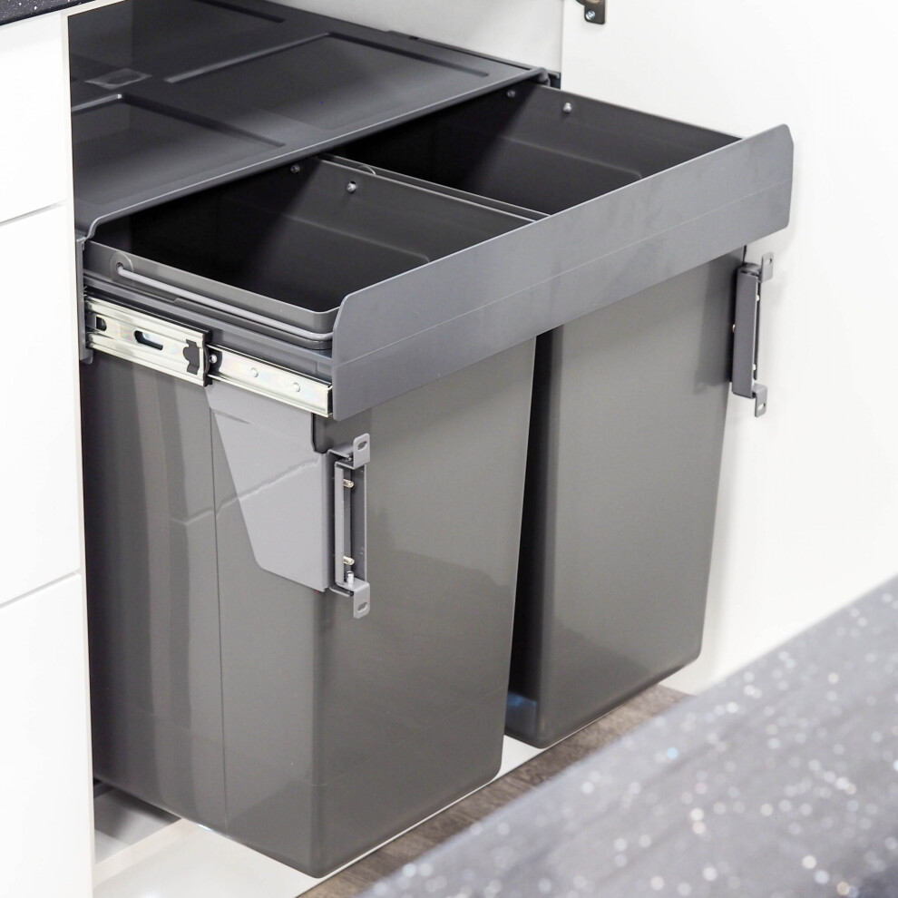 90L Pull Out Kitchen Waste Recycling Bin For 600mm Unit Hinged Door